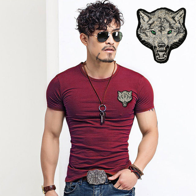 T-shirt  Wolf embroidery